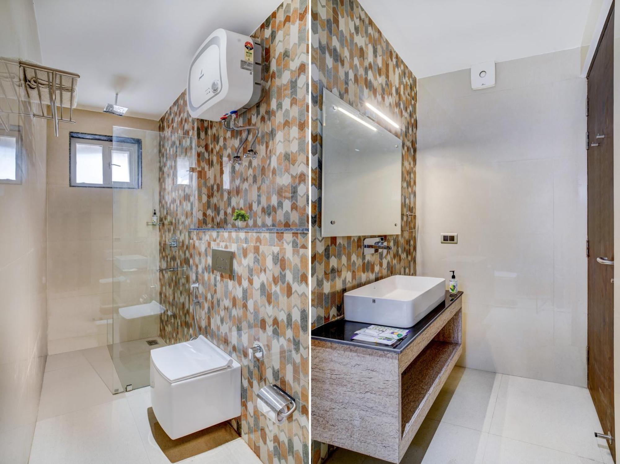 Treebo Corporate Inn Нойда Экстерьер фото